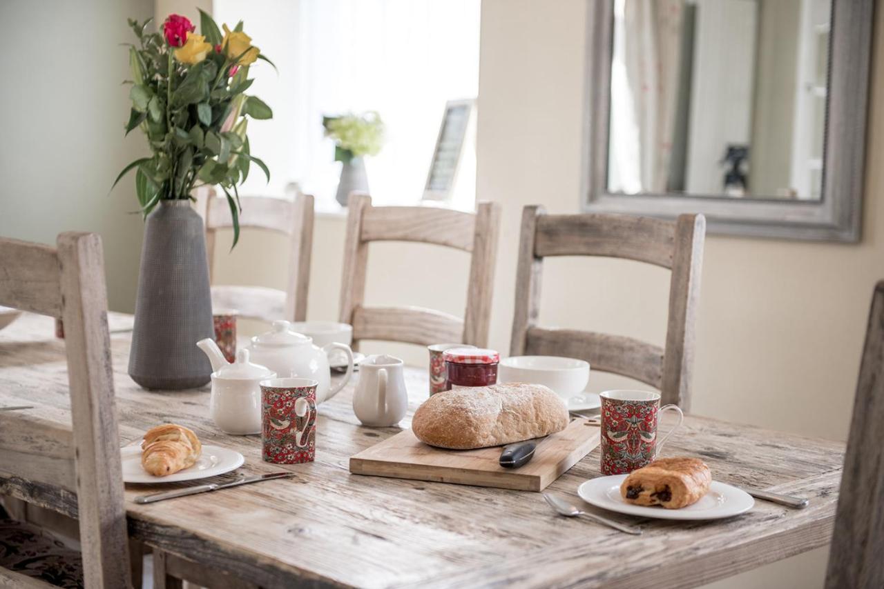 Newly Renovated Old Bakery House In Bath, 3 Bedroom, Free Parking Экстерьер фото